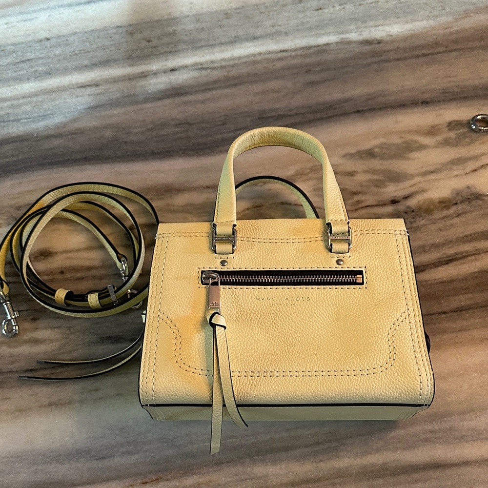 Marc Jacobs “mini cruiser” pebbled leather satchel -NWOT